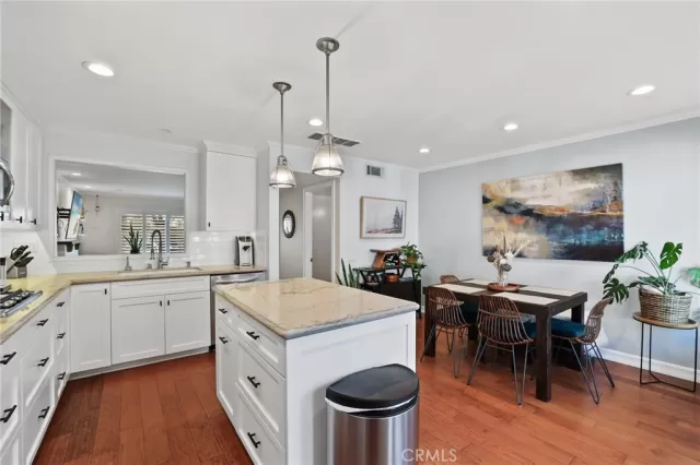 MLS: OC24224575 Condo For Sale