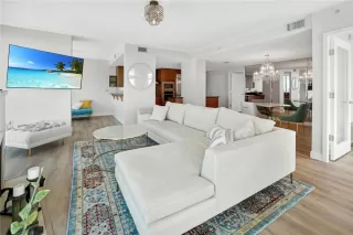 Photo #5: OC24224667 Listing