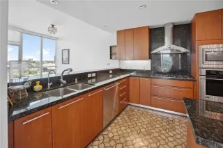 Photo #6: OC24224667 Listing