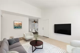 Photo #3: OC24224879 Listing 