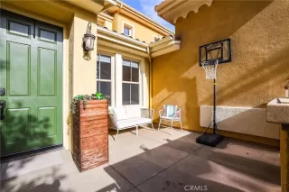 Photo #1: OC24224964 Listing 