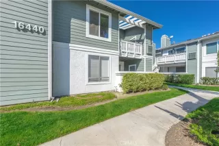 Photo #2: OC24225704 Listing 