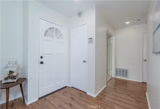 Photo #3: OC24225704 Listing 