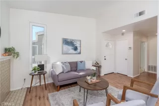 Photo #6: OC24225704 Listing 