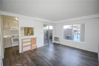 Photo #2: OC24225866 Listing 