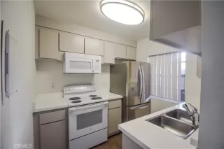 Photo #6: OC24225866 Listing 