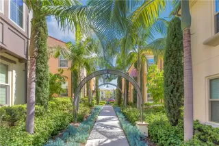 Photo #1: OC24225921 Listing