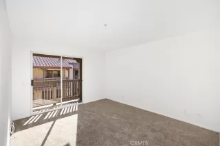 Photo #5: OC24226416 Listing 