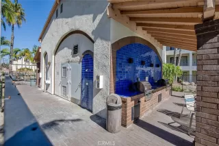 Photo #5: OC24226576 Listing 