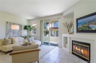 Photo #6: OC24227253 Listing 