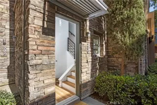 Photo #1: OC24227656 Listing