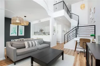 Photo #5: OC24227656 Listing