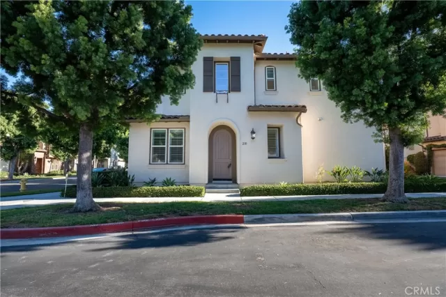 MLS: OC24227742 Condo For Sale