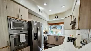 Photo #5: OC24227992 Listing 