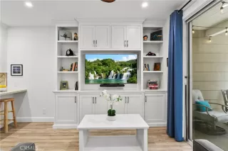 Photo #3: OC24228034 Listing 