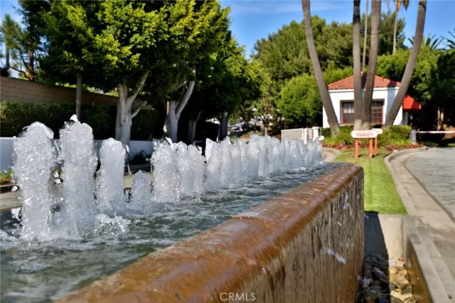 MLS: OC24228120 Condo For Sale