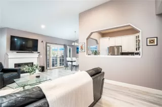 Photo #3: OC24228120 Listing