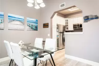 Photo #5: OC24228120 Listing