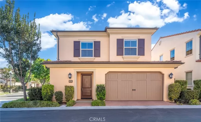 MLS: OC24228262 Condo For Sale