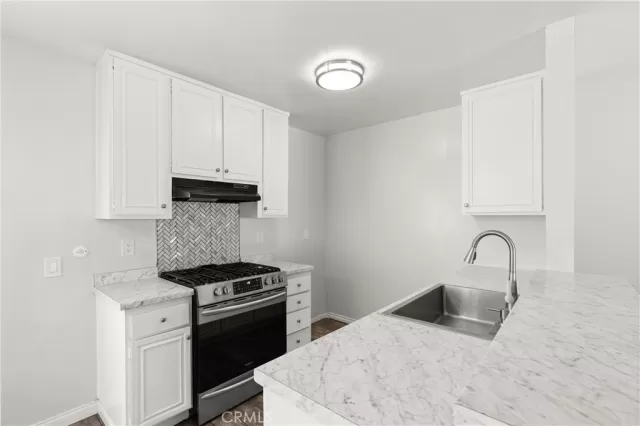 MLS: OC24229315 Condo For Sale