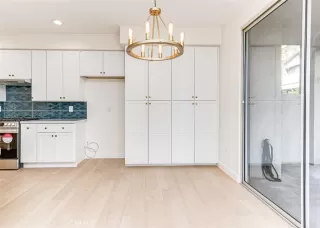 Photo #6: OC24229376 Listing 