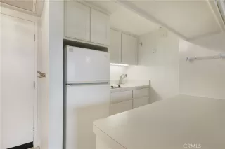 Photo #6: OC24229893 Listing