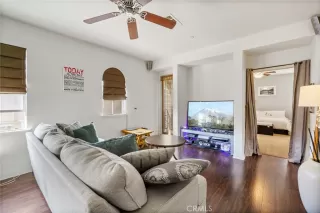 Photo #1: OC24230119 Listing 