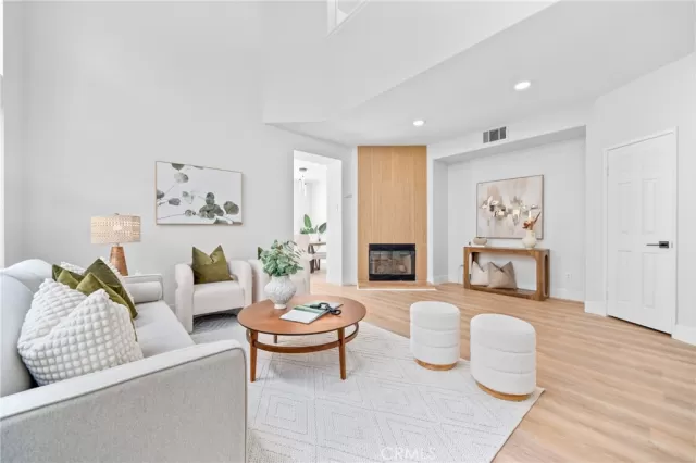 MLS: OC24230277 Condo For Sale