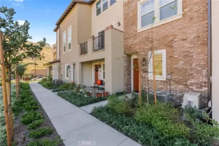 Photo #1: OC24230334 Listing 