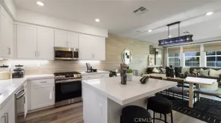 More Details about MLS # OC24230380 : 121 W LA PALMA BOULEVARD 3