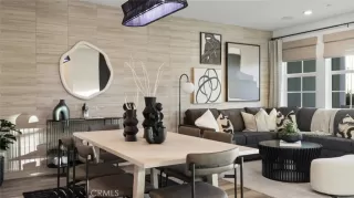 Photo #6: OC24230380 Listing 