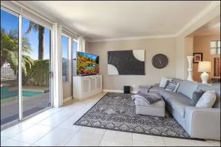 Photo #5: OC24230430 Listing 