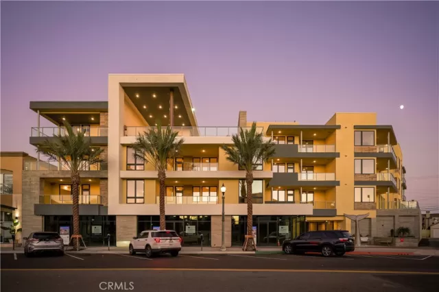 MLS: OC24230542 Condo For Sale