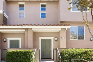 Photo #4: OC24232446 Listing 