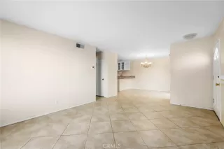 Photo #5: OC24232524 Listing 