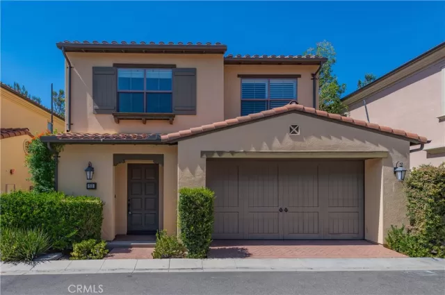 MLS: OC24232727 Condo For Sale