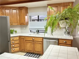 Photo #5: OC24232931 Listing 