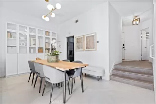 Photo #3: OC24232980 Listing