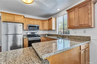 Photo #6: OC24233375 Listing 