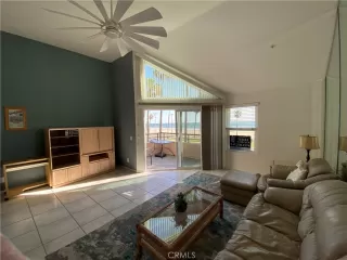 Photo #5: OC24233440 Listing