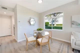 Photo #6: OC24233761 Listing 