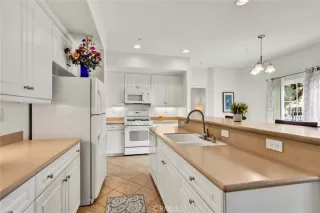 Photo #3: OC24233798 Listing