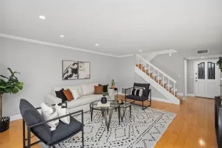 Photo #3: OC24234108 Listing 