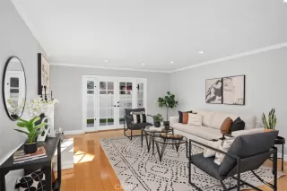 Photo #4: OC24234108 Listing 