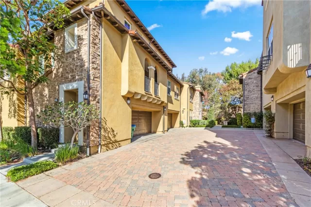 MLS: OC24234281 Condo For Sale