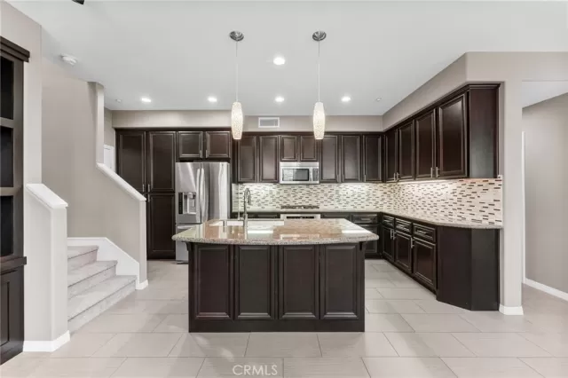 MLS: OC24234417 Condo For Sale