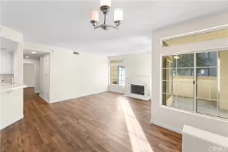 Photo #2: OC24234716 Listing 