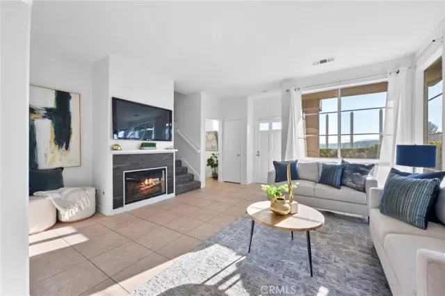 MLS: OC24235423 Condo For Sale