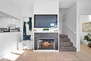 Photo #6: OC24235423 Listing 