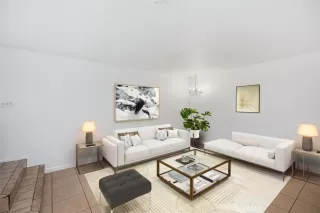 Photo #3: OC24235548 Listing